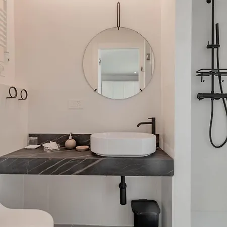 Апартаменты Zaffiro Attico Sanremo- Stunning View Terrace