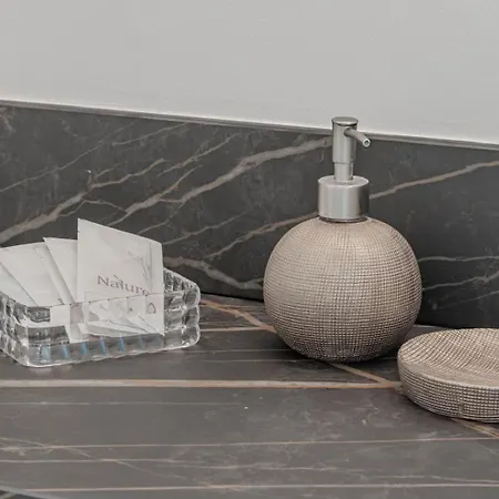 아파트 Zaffiro Attico Sanremo- Stunning View Terrace 산레모