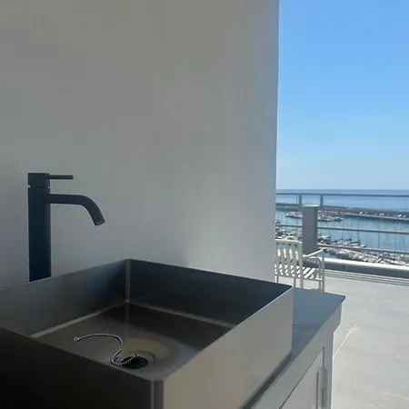 Zaffiro Attico Sanremo- Stunning View Terrace * サンレモ